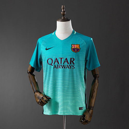 Retro Barcelona 16/17 third