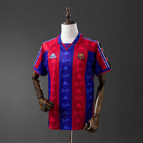 Retro Barcelona 96/97 at home
