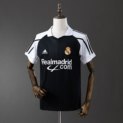 Retro Real Madrid 01/02 Away