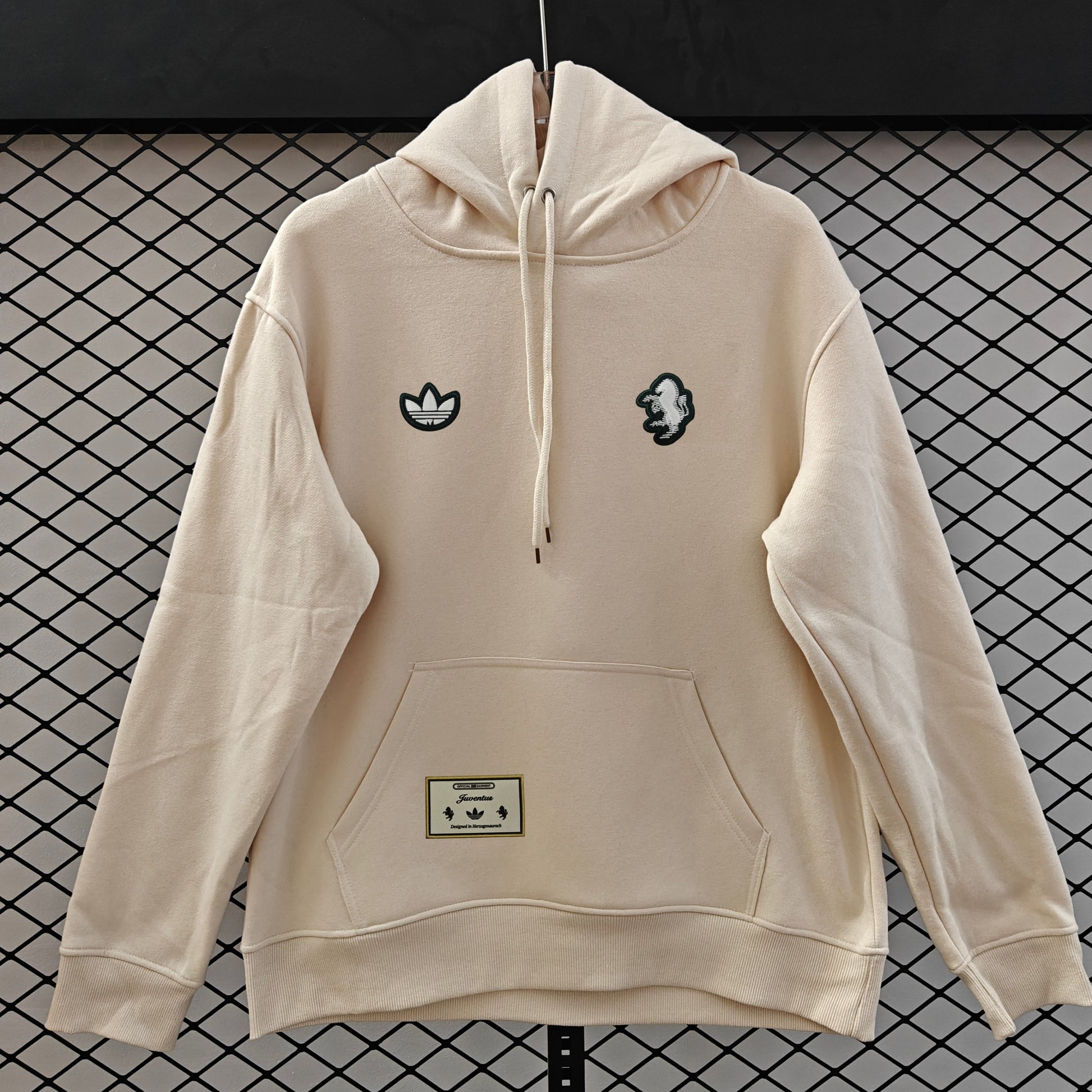 Juventus Hoodie - Beige
