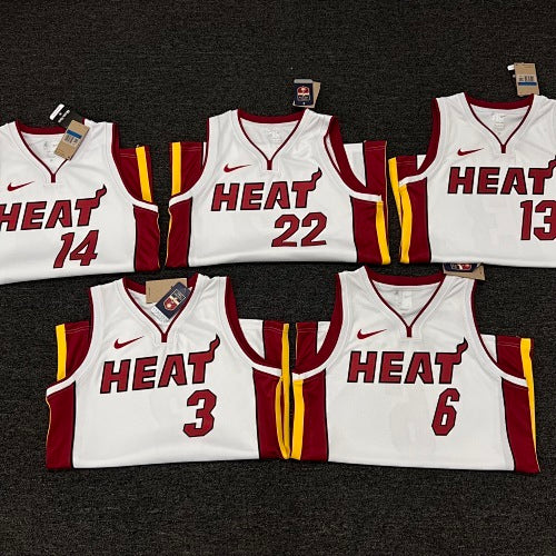 Season 23 Heat home white