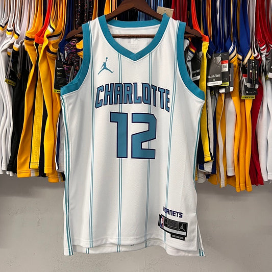 Season 23 Hornets Home White No. 12 Oubre