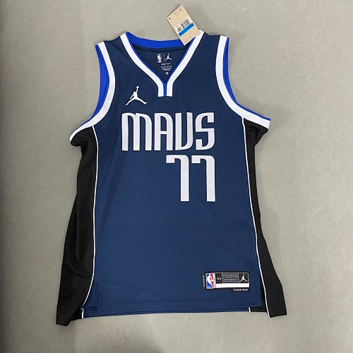 Season 23 Mavericks Jordan Limited Edition No. 77 Doncic