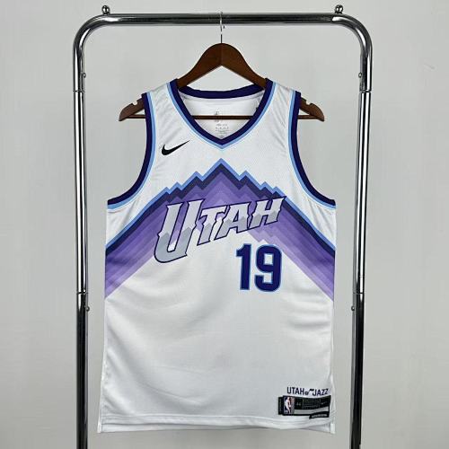 Season 26 Jazz White No. 19